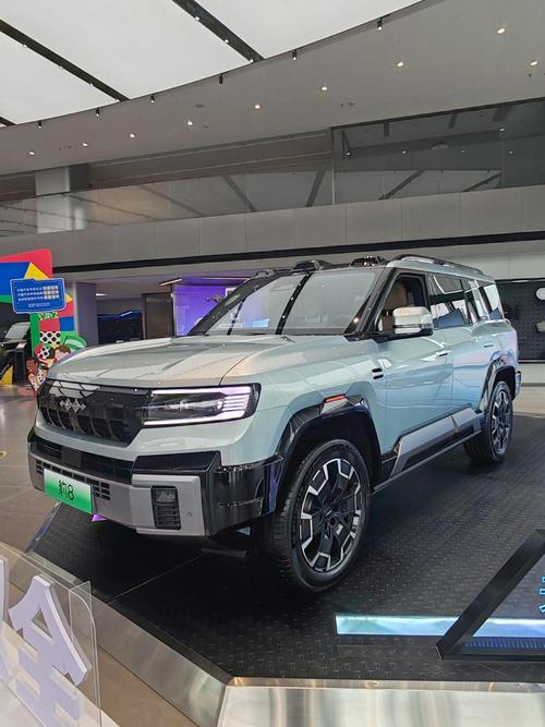 广州越秀区阳福贝企业管理咨询比亚迪方程豹硬派越野的爆款，英菲尼迪35周年与你共成长